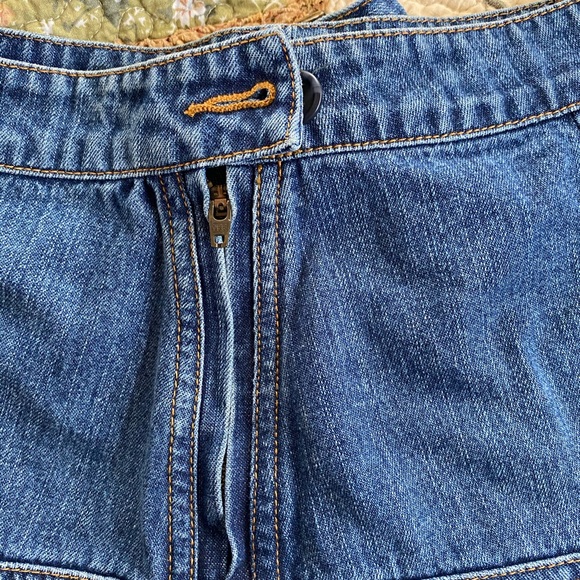Jean Skirt - Picture 2 of 10